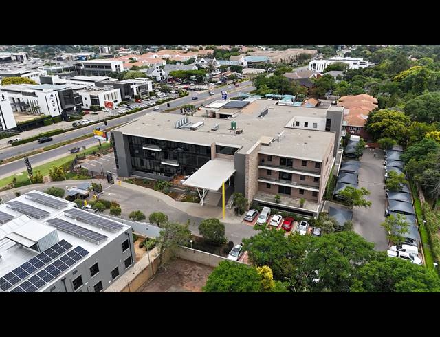 249M² OFFICE TO LET IN BRYANSTON